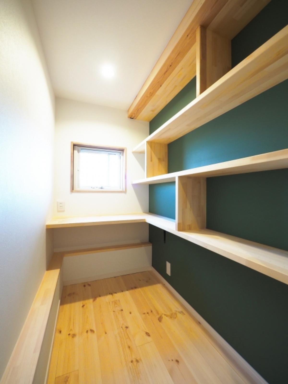 家族全員が大満足！使い勝手が抜群に良い大空間ウォークインクローゼットの作り方！