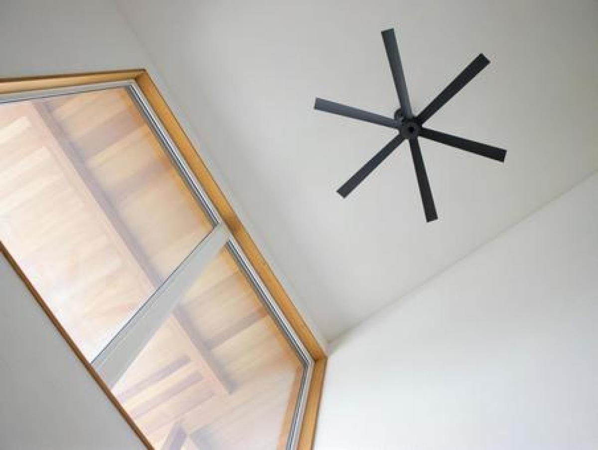 吹き抜けをつける時に知っておくべきデメリットと対策【動画あり】